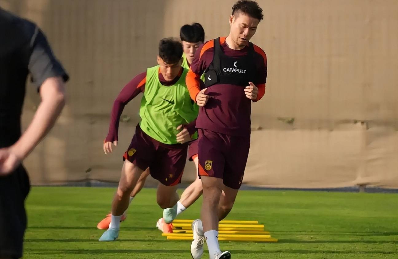 关于北京国安发布备战花絮，今晚绝杀压哨，NBA常规赛任务艰巨，轮换策略成焦点的信息