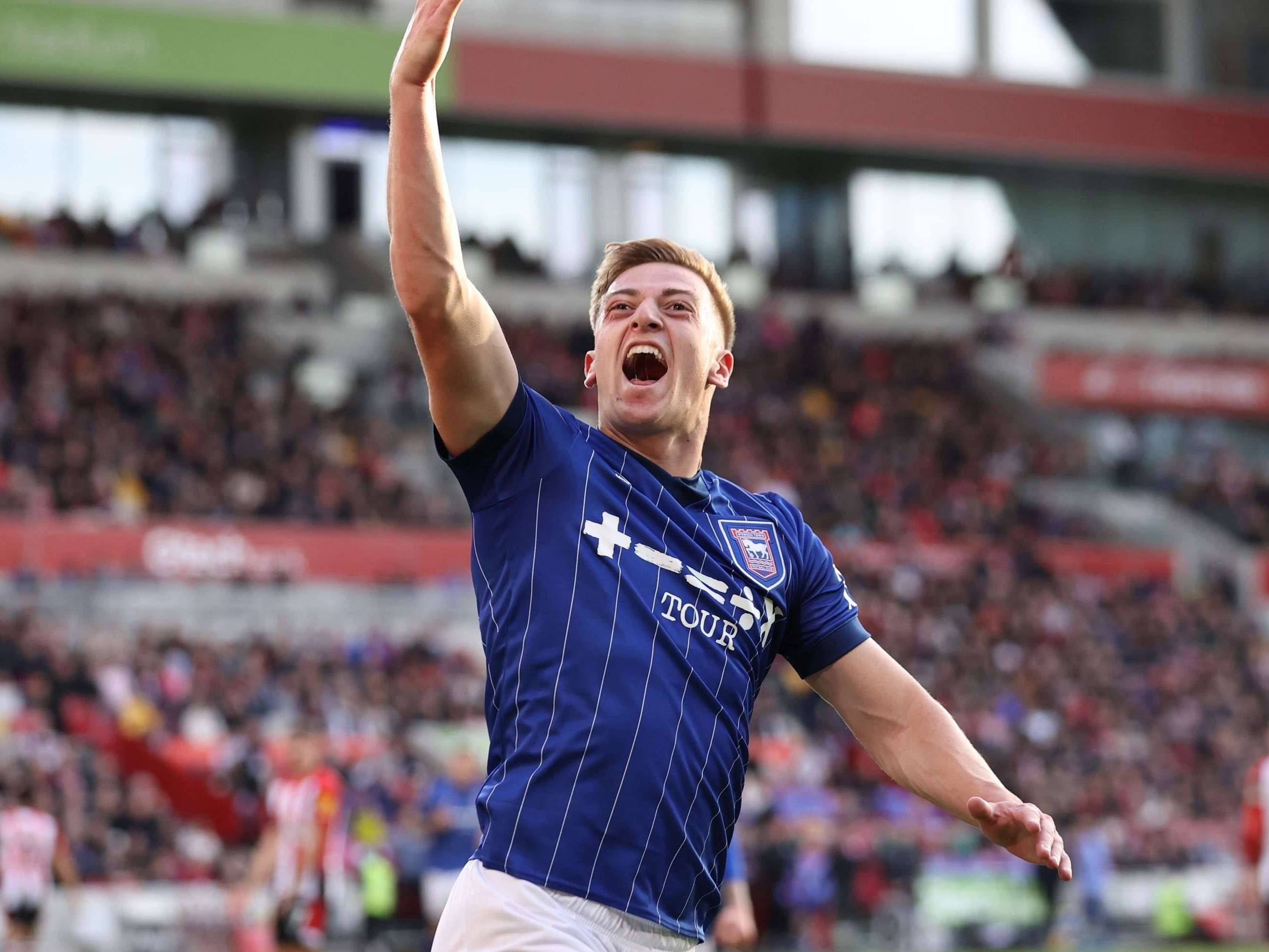 关于切尔西国际比赛日完成体检,志在葡超名次提升,态度坚定,更衣室氛围转暖的信息 关于切尔西国际比赛日完成体检,志在葡超名次提升,态度坚定,更衣室氛围转暖的信息