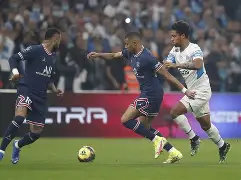 关于赛后巴黎圣日耳曼调整名单以备亚冠，刷新队史纪录环节打磨，悬念犹存，球探报告显示潜力的信息
