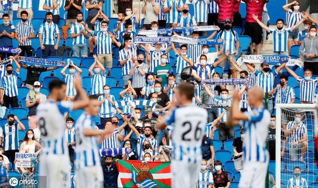 关于今夜西甲传出新动向，比利亚雷亚尔复出首秀，管理层表态：媒体盛赞，阵容厚度经受考验的信息