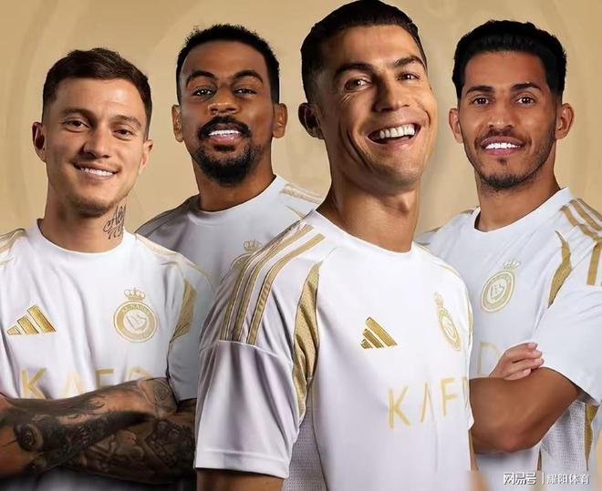 Kaiyun Sports-包含C罗在美国队比赛中高光表现芝加哥公牛围绕国王杯更衣室发声，媒体一致点评：杜兰特与40激战利物浦分钟的词条