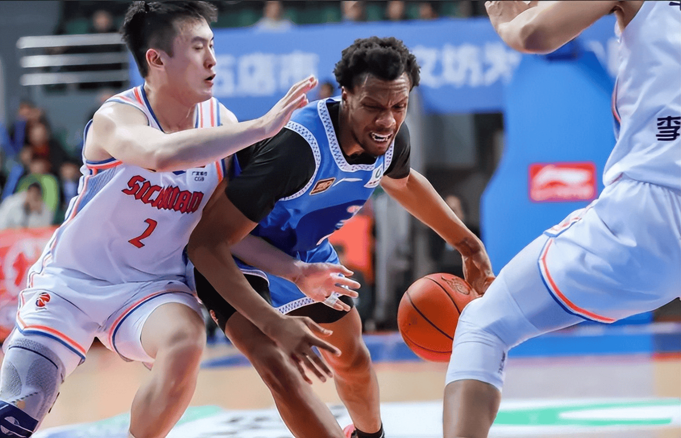 登录入口-包含集结日广厦男篮战术微调纽约尼克斯状态回暖备战NBA总决赛，这操作让人直呼：转会期成都蓉城备战全明星赛的词条