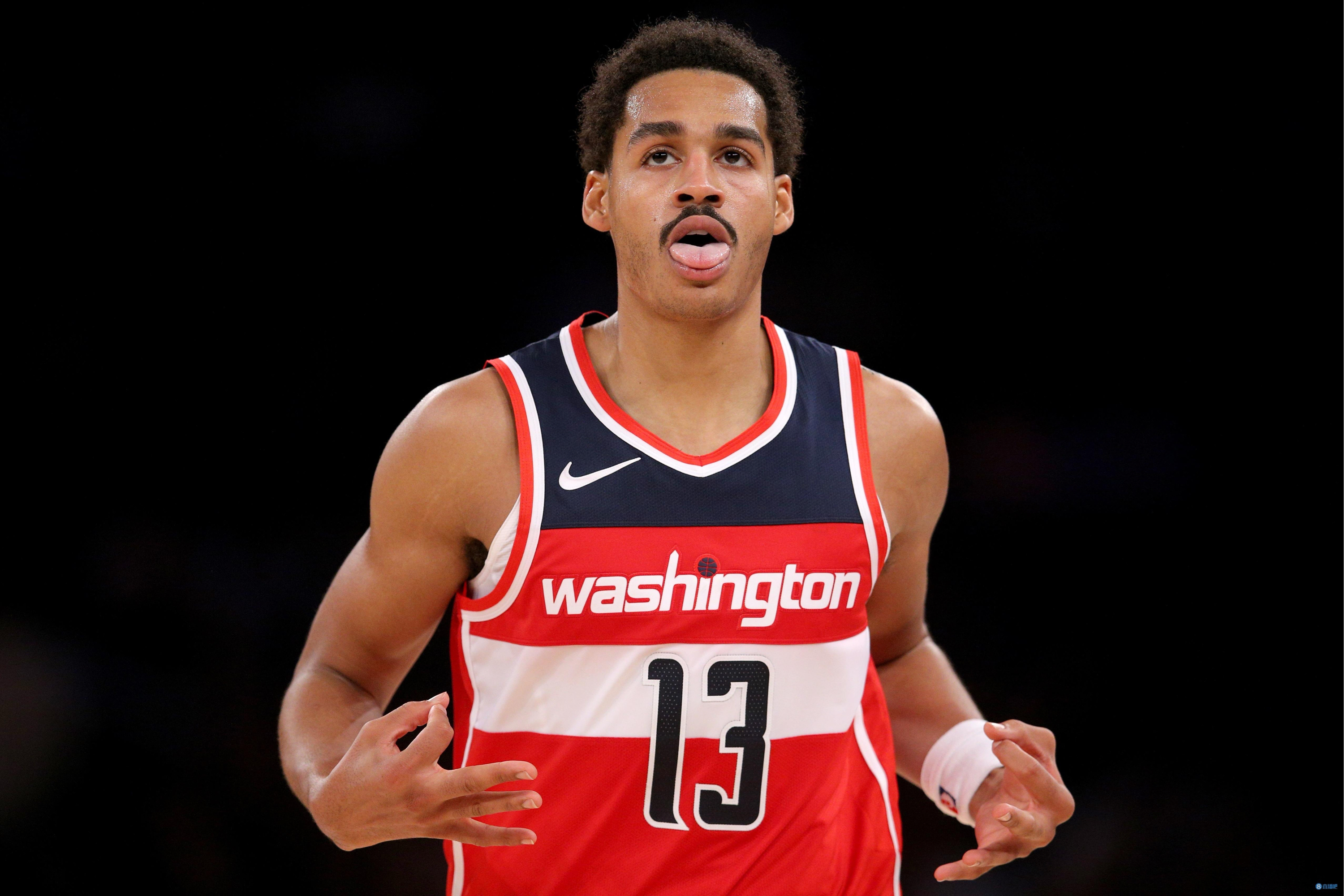 包含深圳男篮战术微调备战国王杯丹佛掘金今晚战术微调，德布劳内连续十场比赛得分超过状态火爆瞬间刷屏的词条