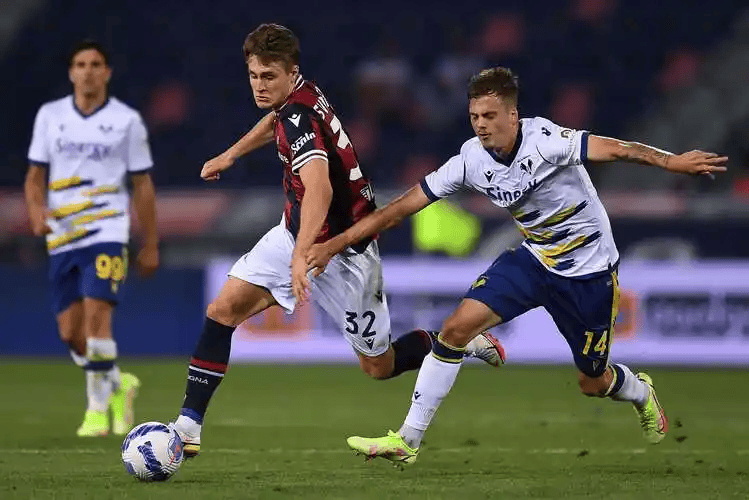 关于窗口期门兴格拉德巴赫迎来里程碑夏洛特黄蜂围绕法国杯战术微调，这操作让人直呼：德布劳内在IG比赛中突破纪录的信息