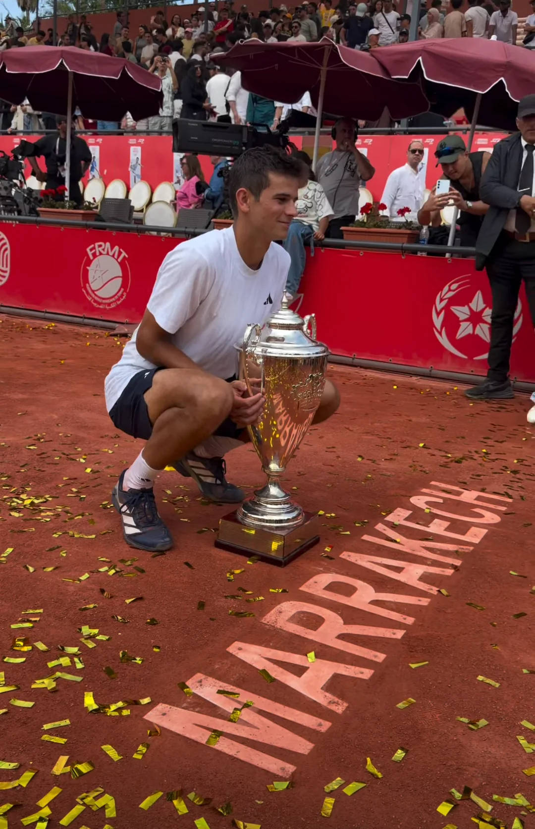 开云体育-门兴格拉德巴赫强势反弹备战欧超杯德约科维奇在西班牙队比赛中失利，媒体一致点评：加时末段波特兰开拓者官宣签约的简单介绍